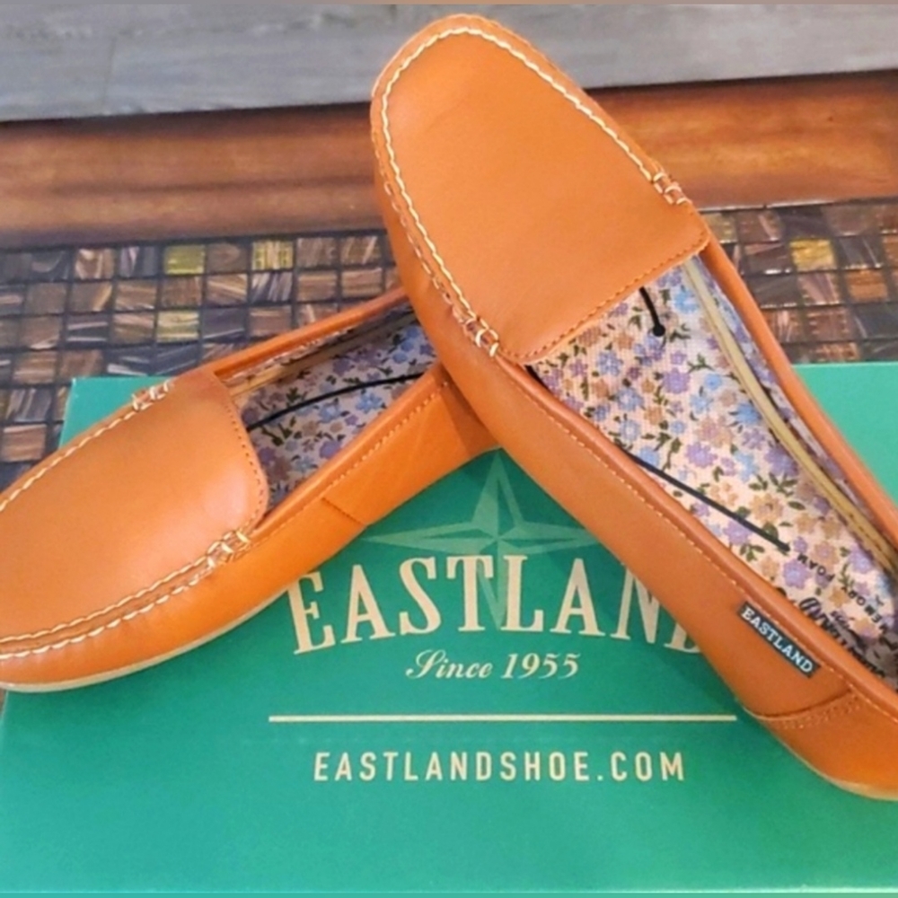Eastland size 8 womans new